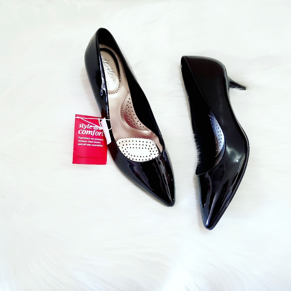 Dexflex shoes...mid heels